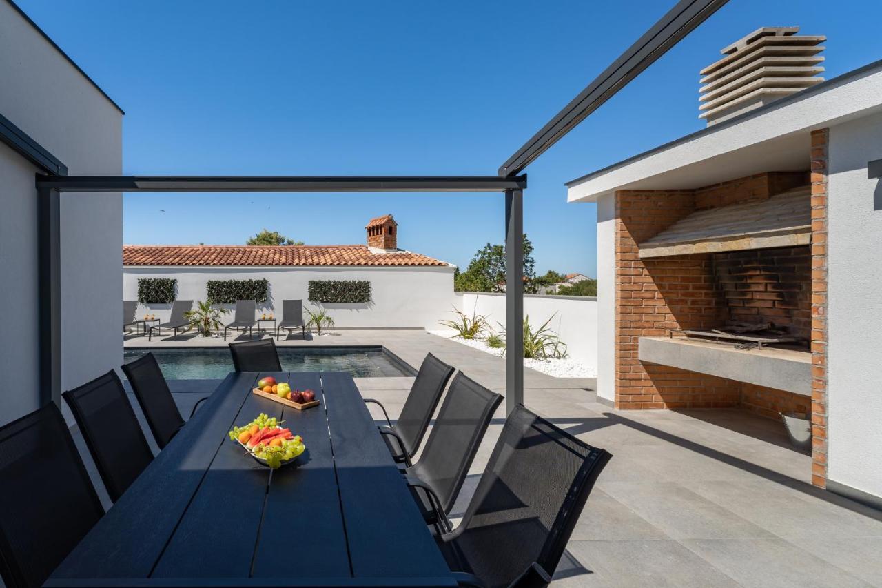 Villa Atrio Seline ภายนอก รูปภาพ